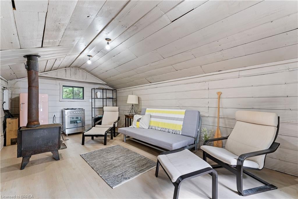 434 Front Road