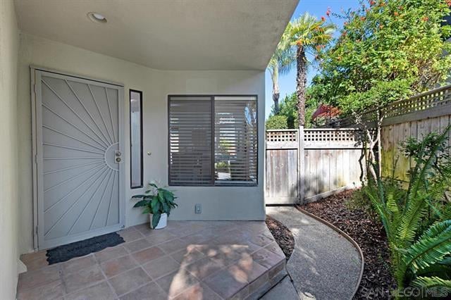 6057 Caminito Del Oeste