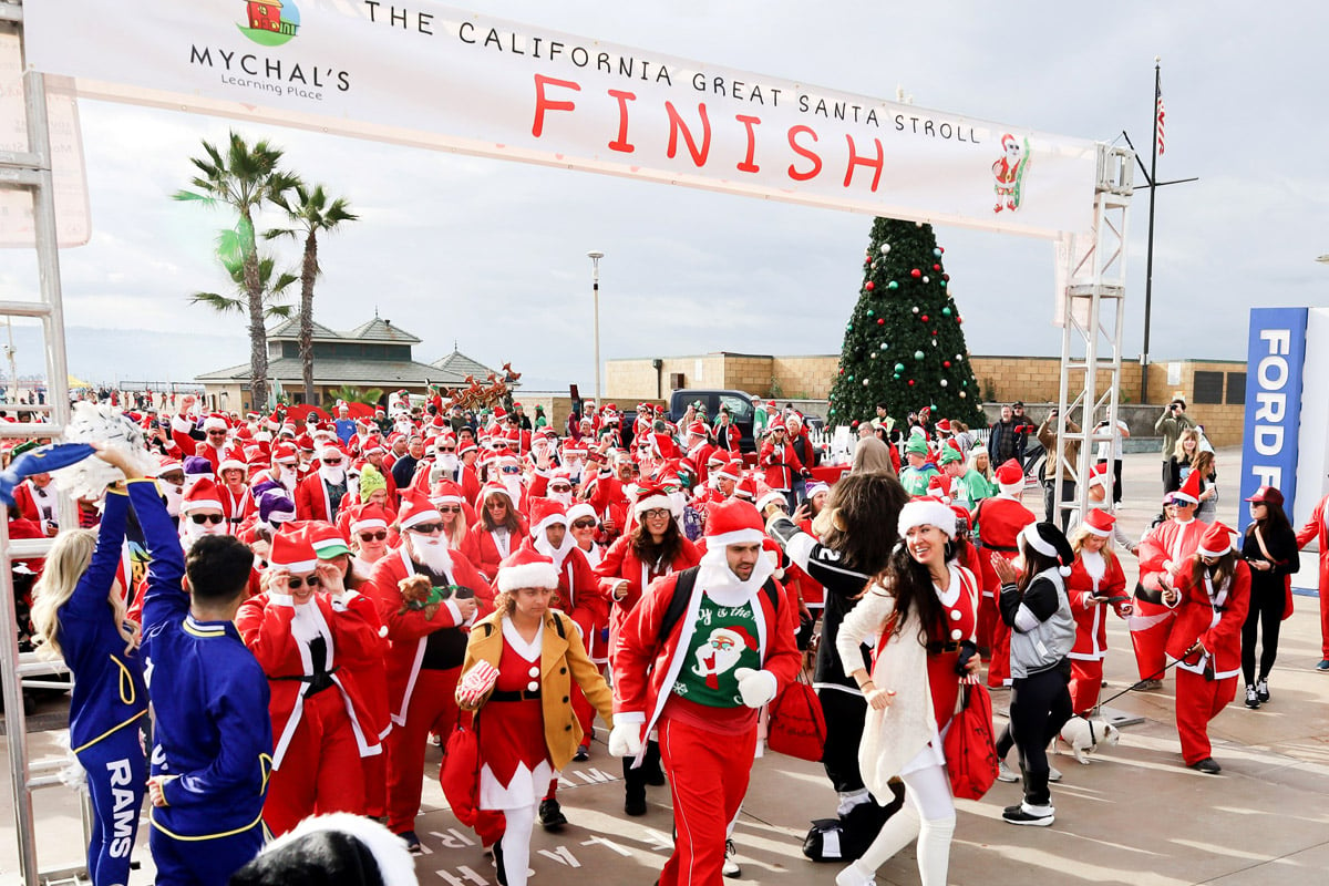 The California Great Santa Stroll