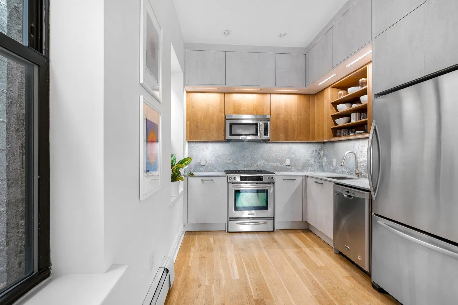203 Luquer St, Unit 4A