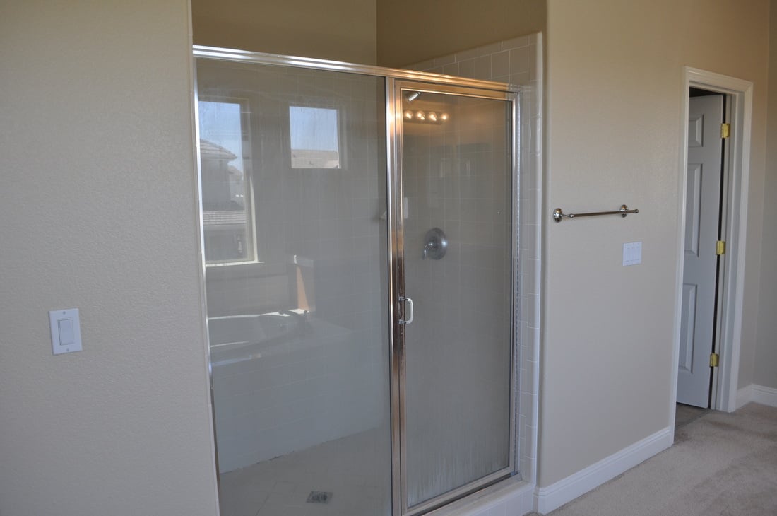 Short Sale in West Sacramento! 3855 Otay St. West Sacramento, CA 95691