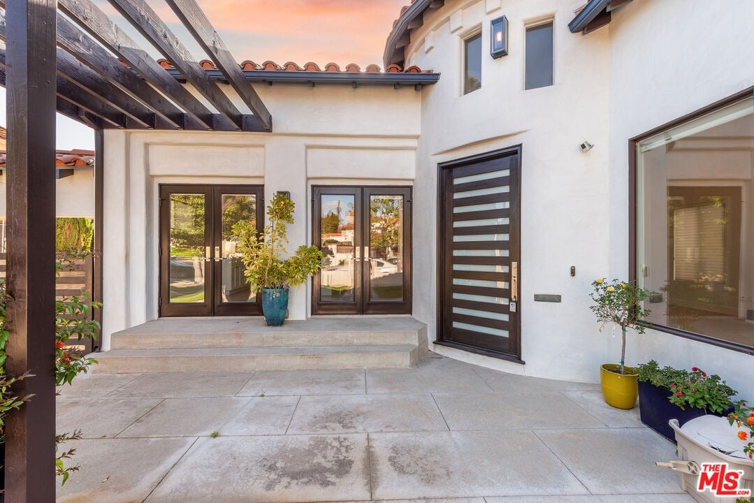 455 N La Jolla Ave