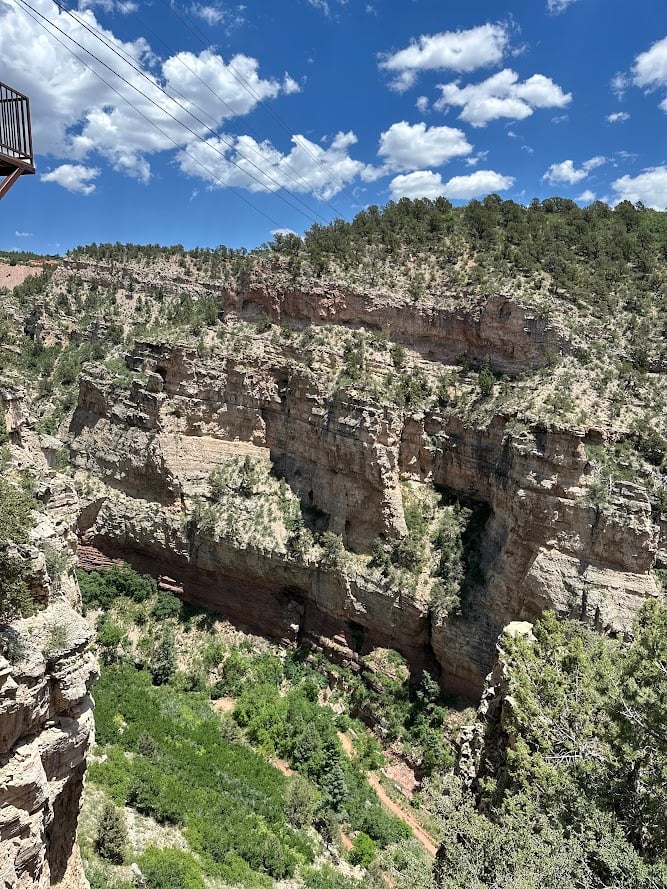 Exploring Cave of the Winds: Colorado’s Underground Adventure