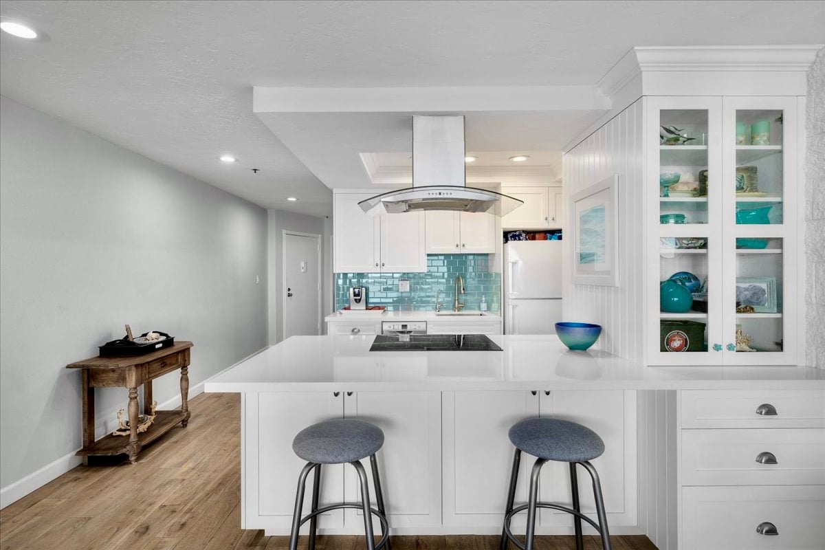 615 Esplanade #504 Redondo Beach