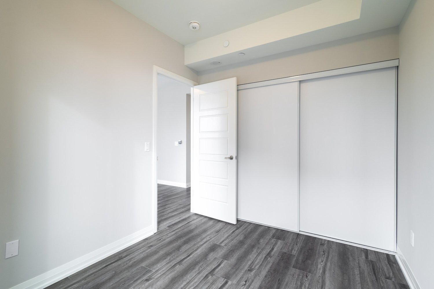 1415 Dundas St E, #504