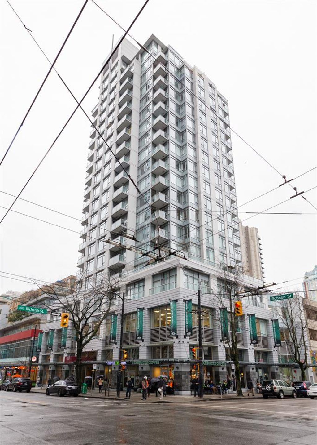 480 Robson St, #1405