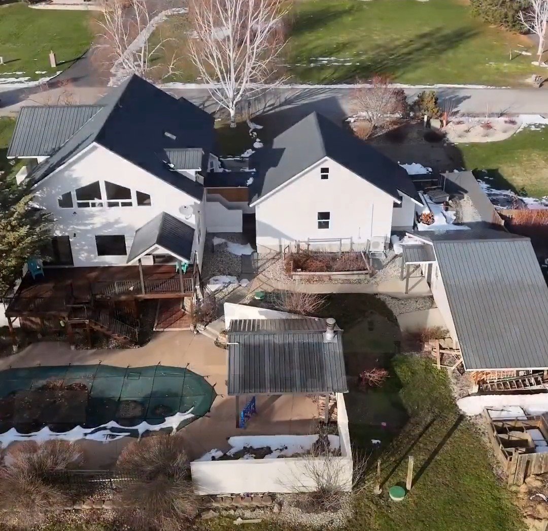 12345 Village View