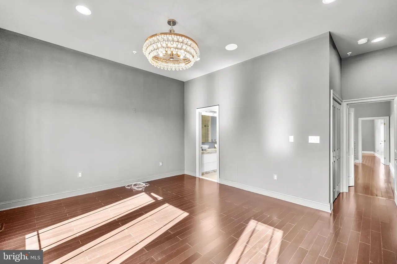 151 V St NW #4