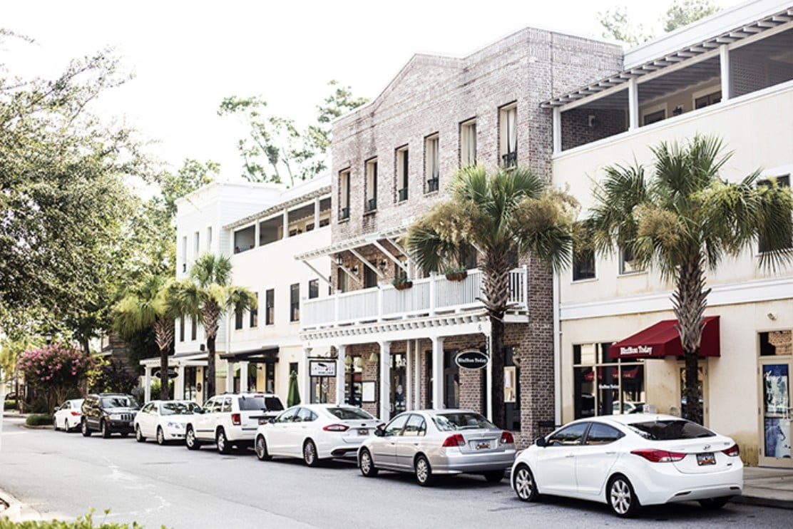 A scenic view of Bluffton, South Carolina, representing the lifestyle and natural beauty new residents experience when relocating to the Lowcountry.