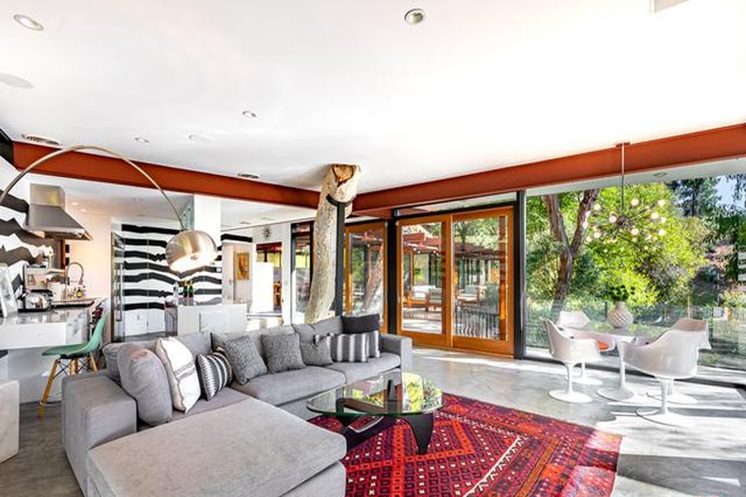 House Grandeur