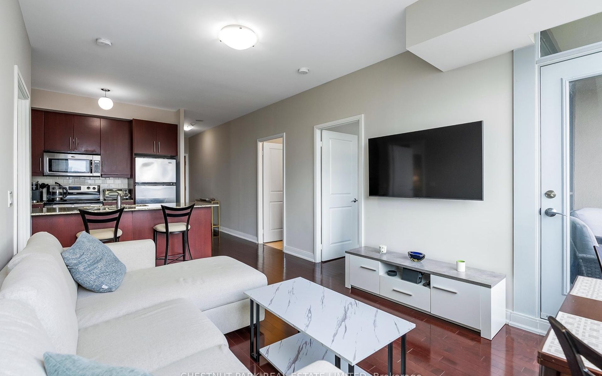 88 Broadway Ave, #1508