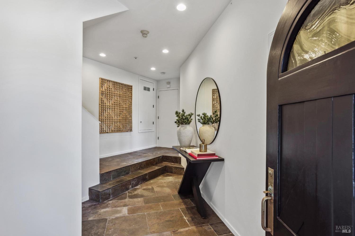 299 South St