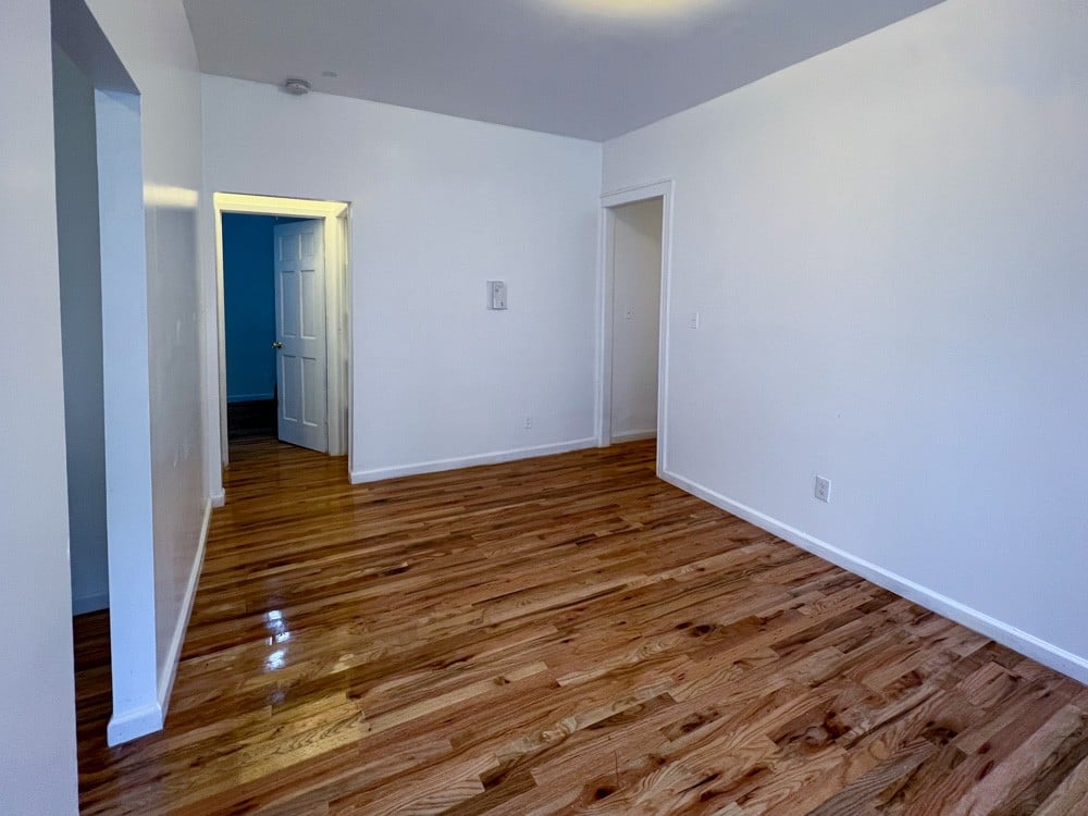 578 Ralph Avenue, #C4