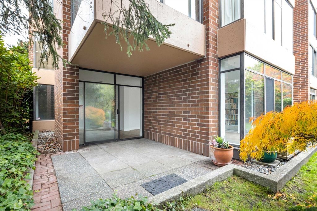 2101 Mcmullen Ave, #101