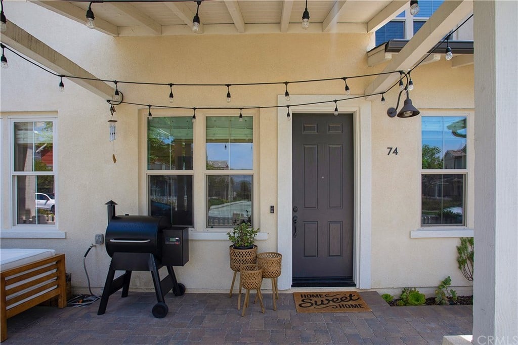 74 Promesa Ave