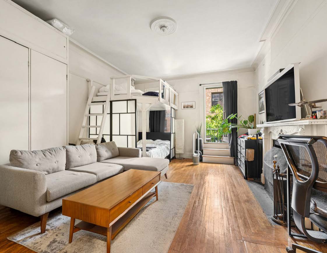 132 West 73rd Street
