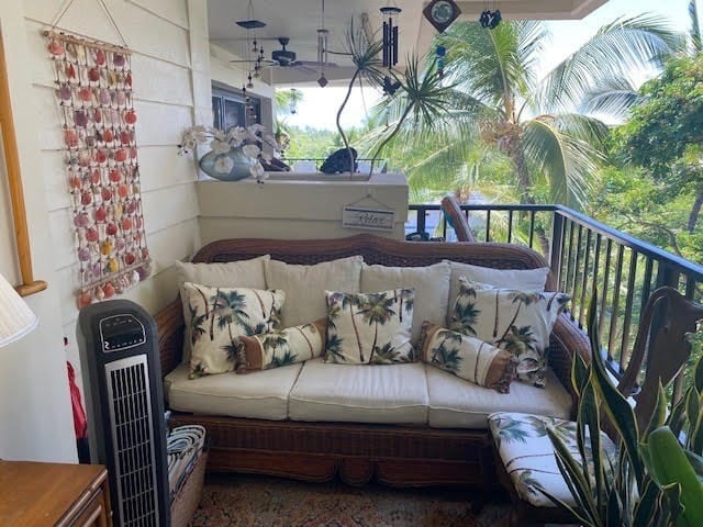 78-7100 Kamehameha III Road, #404