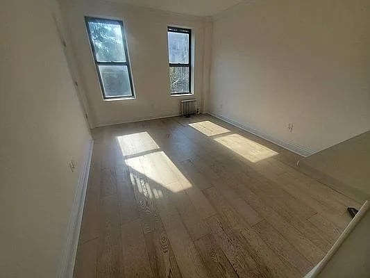 461 Lorimer St APT 2R