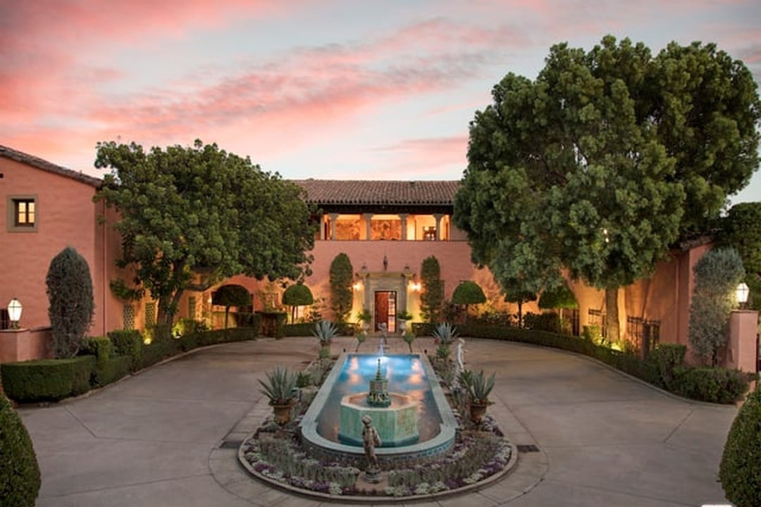 Valley Villa