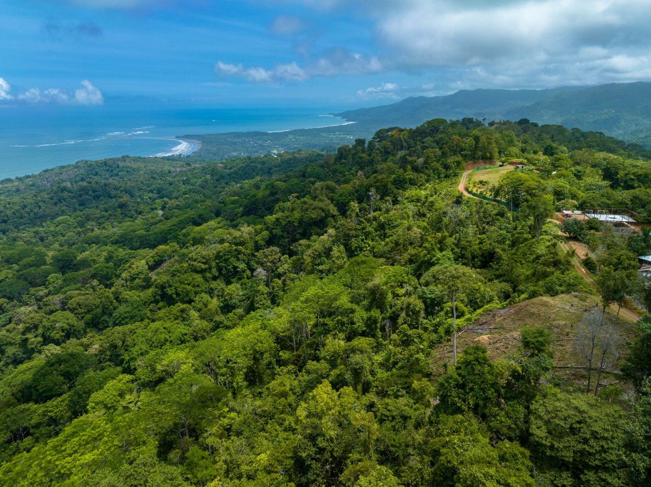 Rare Opportunity: Pristine 16-Acre Oceanview Sanctuary for Exclusive Development in Uvita