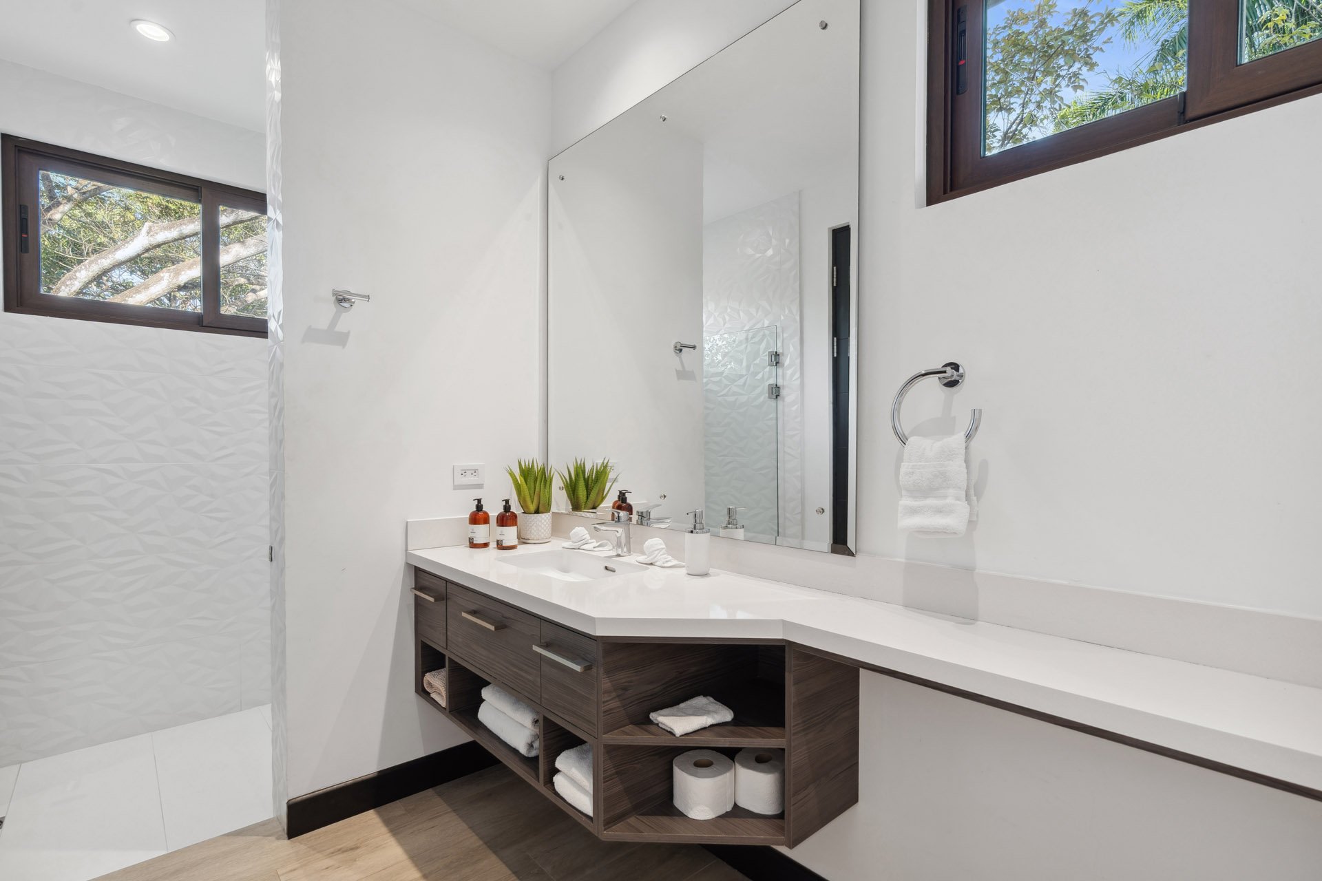 The Tides | A Luxury Coastal Retreat in Hacienda Pinilla