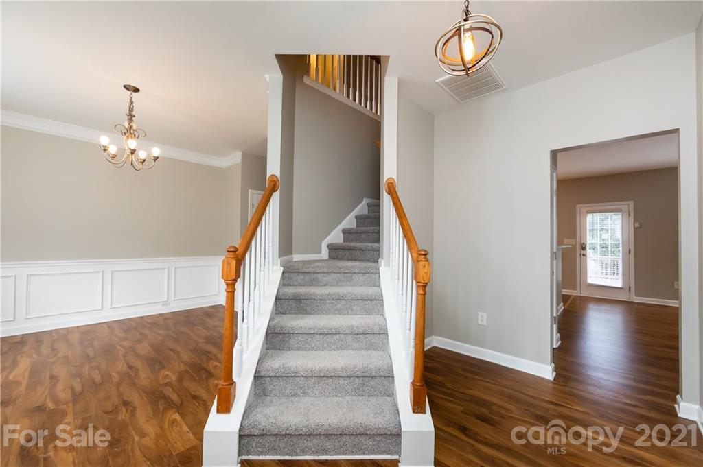 6604 Pattonsburg Dr