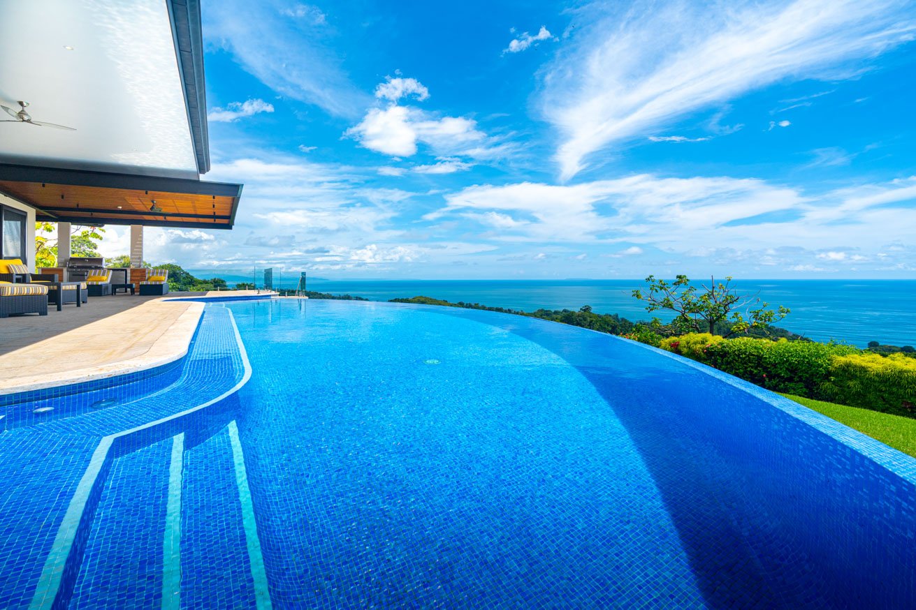 Luxury Ocean View Home in Ojochal Costa Rica | Infinity Pool & Sunset Views