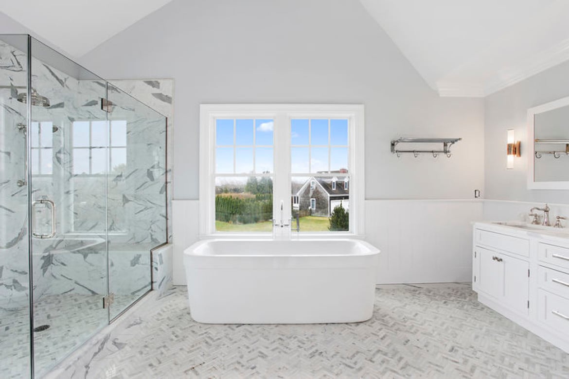 Diamon Court Traditional