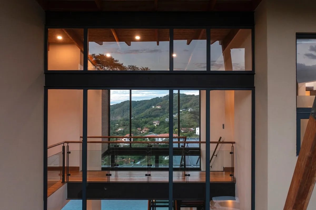 Altamira Pacifico House #16