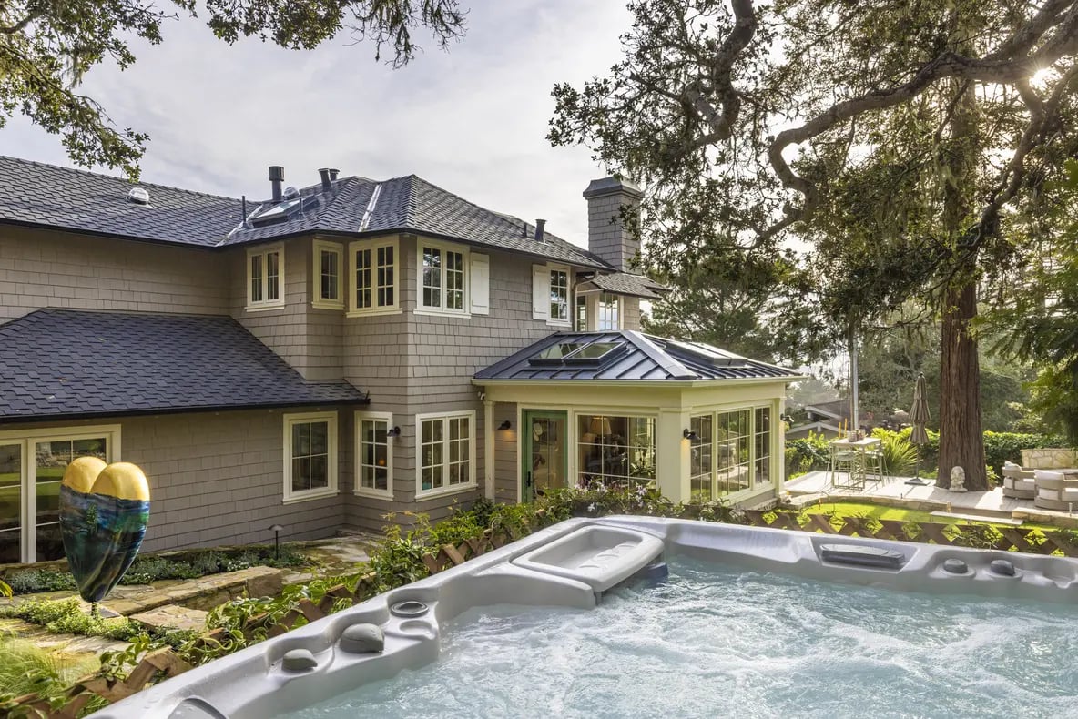 Lavender Oaks