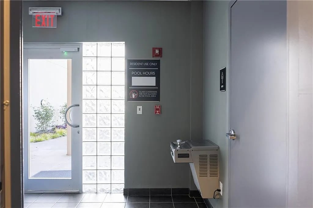 3475 Oak Valley Rd NE APT 2820