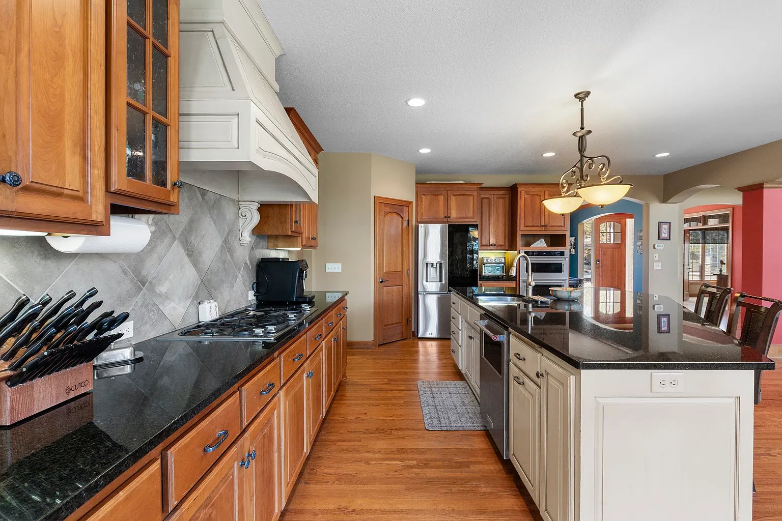 Hanson-Built Model Home on Quiet Cul-De-Sac