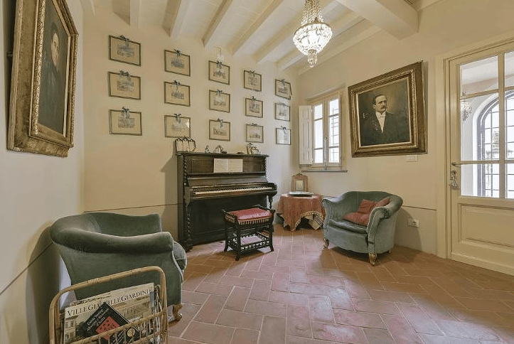 Charming Villa for Sale in Tuscany