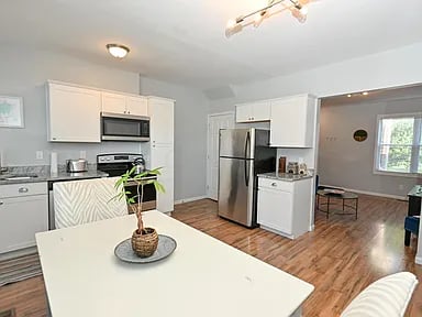 273 E 8th Ave