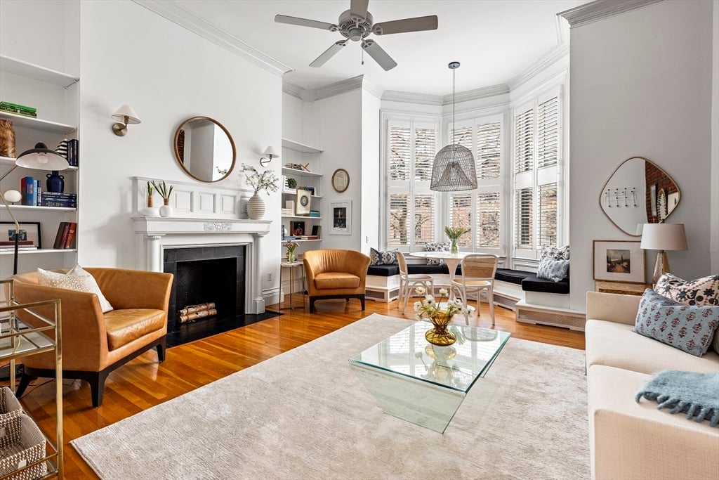 6 Gloucester St, #2