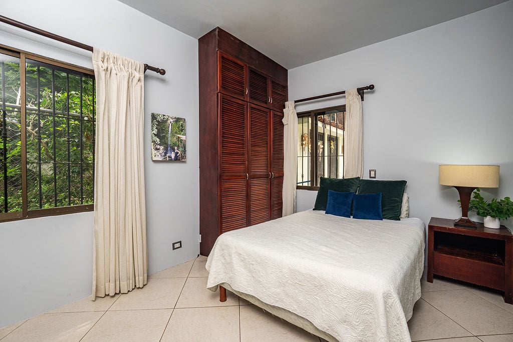 Casa Reye | Stunning 3-Bedroom Beach Home with Rooftop Ocean Views and Private Pool in Surfside, Playa Potrero