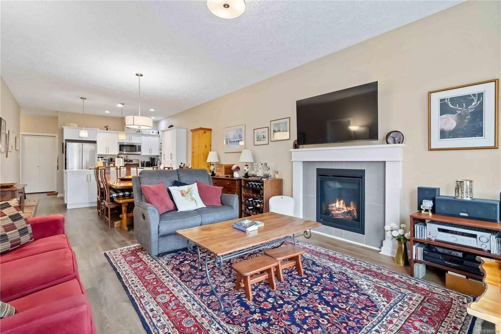2471 Fern Wy