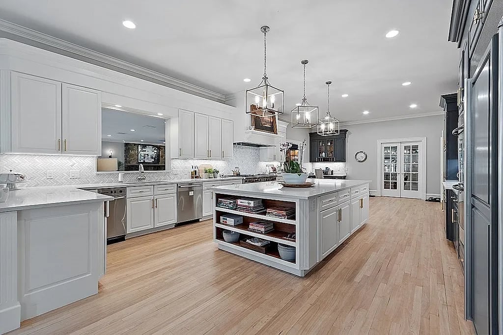 75 Oxbow Rd