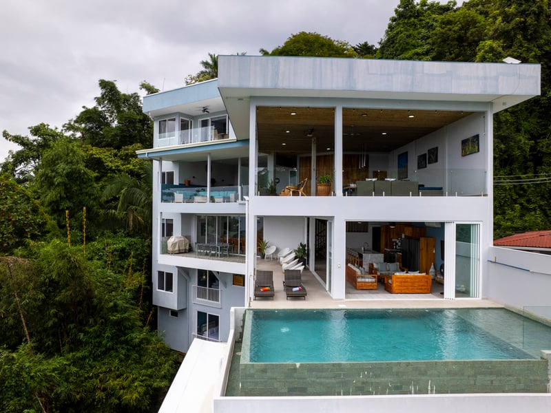 Luxury Villa Costa Vida