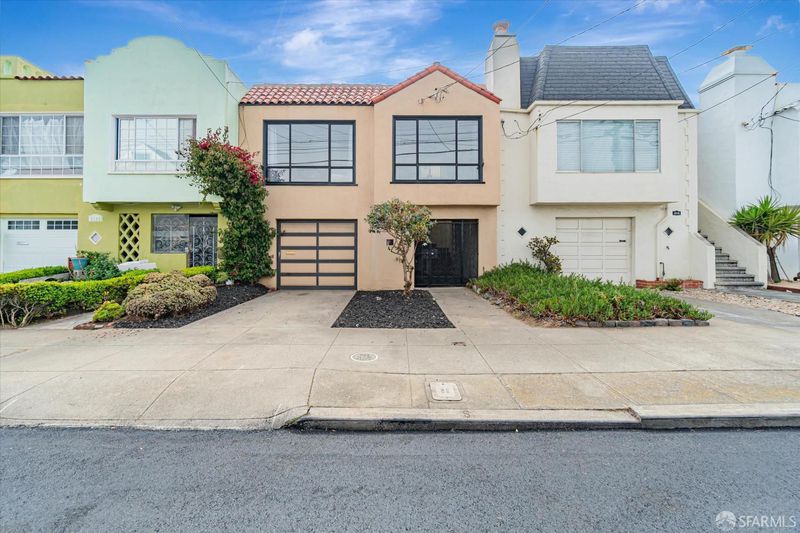 2176 46th Ave | $1,350,000