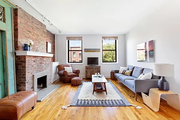 656 Carroll Street #3R