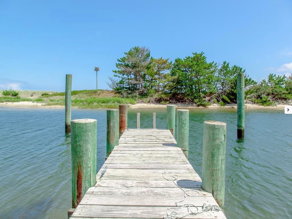 262 Seaview Ave
