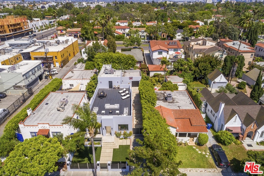 628 N Citrus Ave