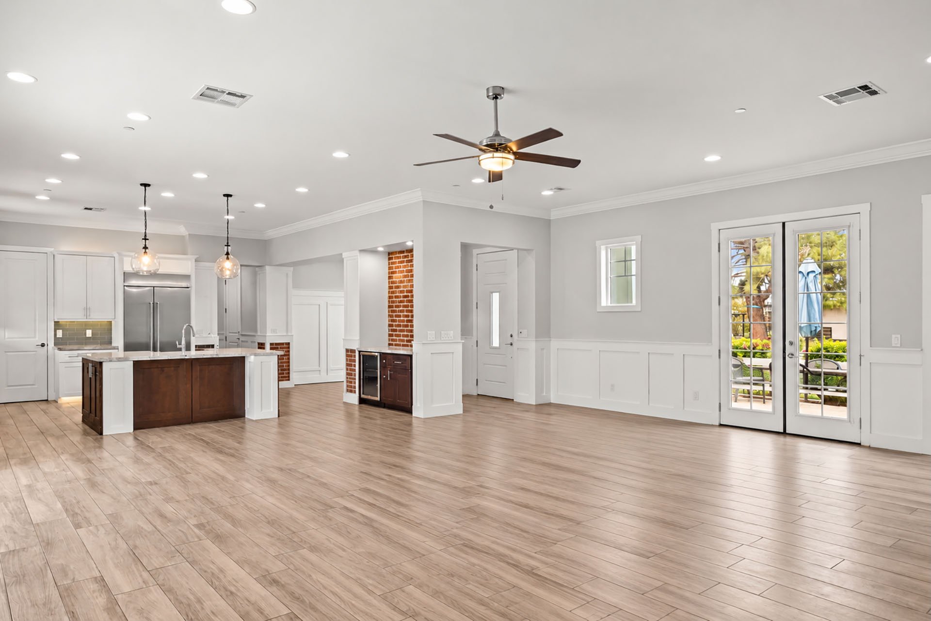 3412 N KACHINA Lane