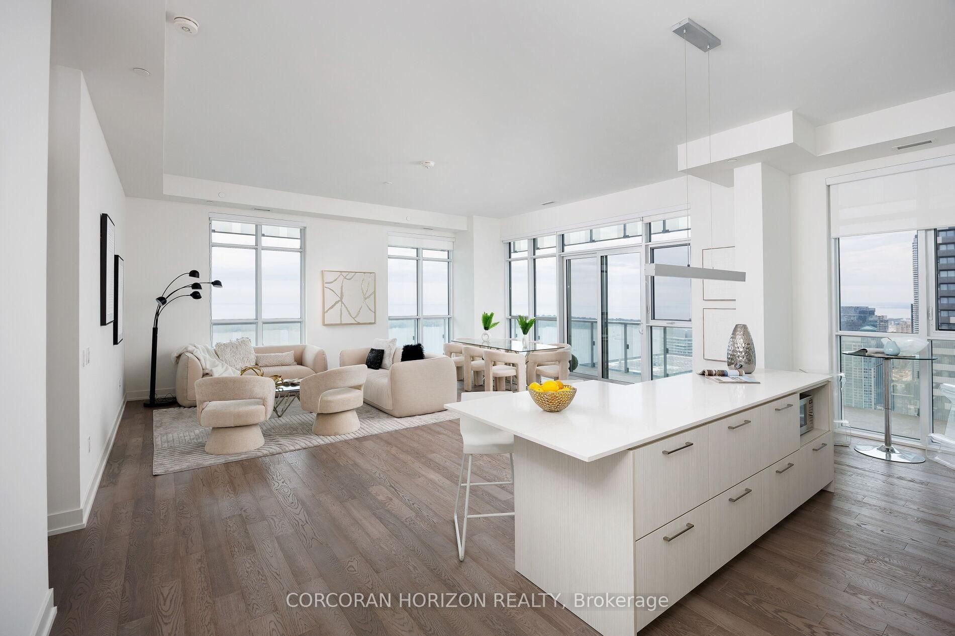SUGARBEACH PENTHOUSE LIVING