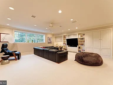 13223 Loyalty Rd