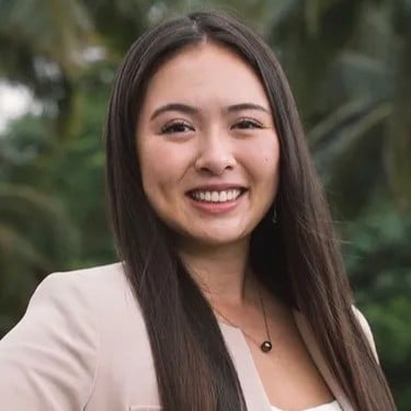Hanna Yance Honolulu, HI Real Estate Agent Headshot