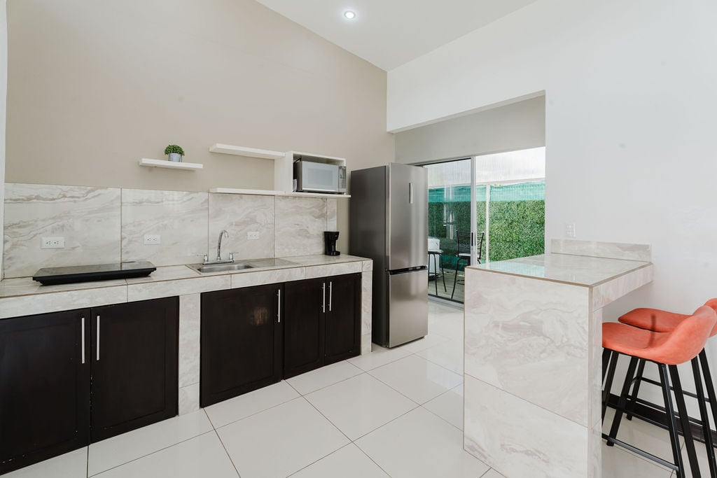 4 Boutique Rental Villas Plus Main House with Private Pool