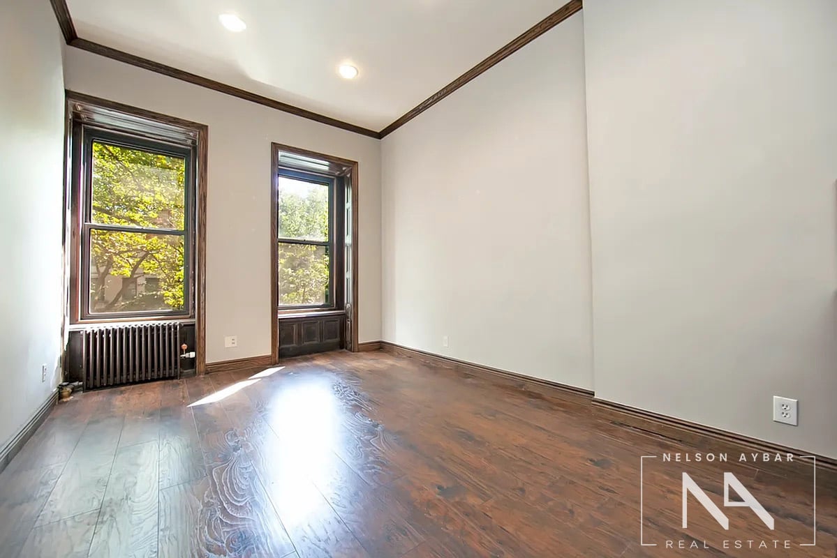 533 3rd Street