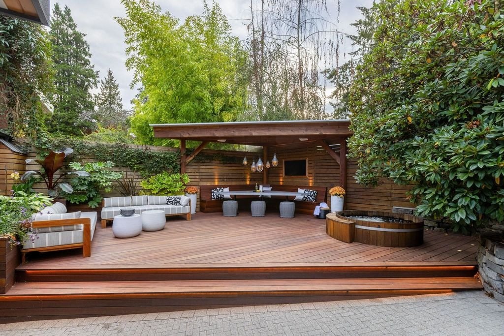 3708 Edgemont Blvd